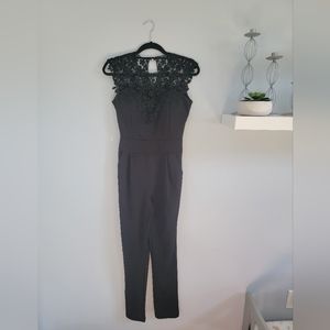 Crochet shoulder jumpsuit